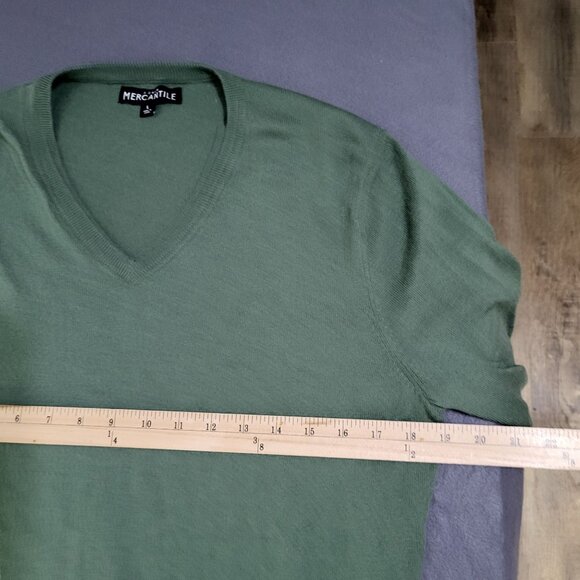 J. Crew Mercantile Men's V Neck LG Merino Wool Blend Sweater Sage Green - Picture 3 of 6